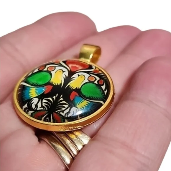Vintage Eastern European Folk Art Pendant 18K Colorful Bird Motif 1" Medallion - Picture 10 of 11